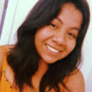 Meet your Posher, Roxana